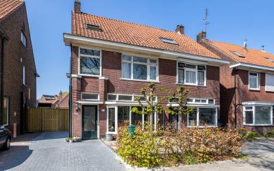 Vriezenveen. 132