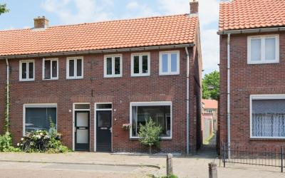Constantijn. 18