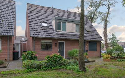 De Pelikaan 32