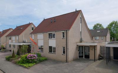 De Toekan 13