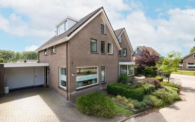 Lage Weide 4