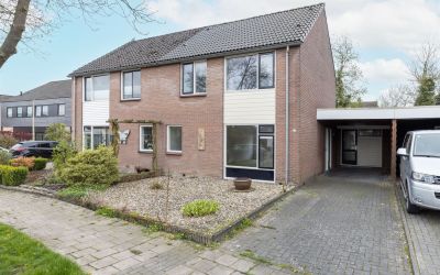 Grote Maten 12