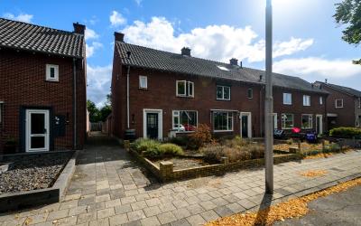 Vriezenveenseweg 24-D