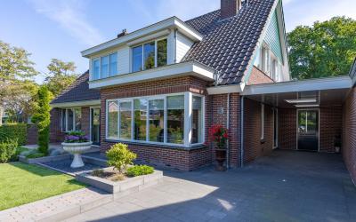Vriezenveen. 32-C