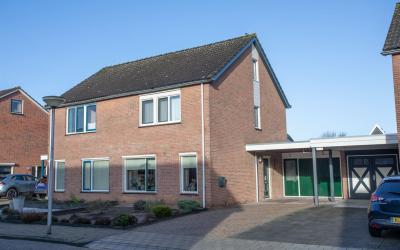 Korenaar 10