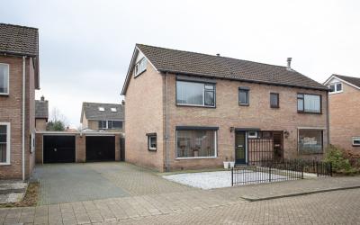 Leliestraat 32