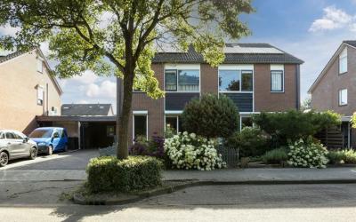 Aan 't Spoor 29