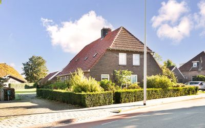Dorpsstraat 21