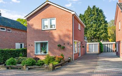 Grachtstraat 18