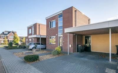 Snouck Hurg. 4
