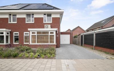 Holvastwerf 44