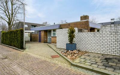 Van Oosterh. 2