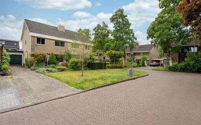 van Linghen. 4