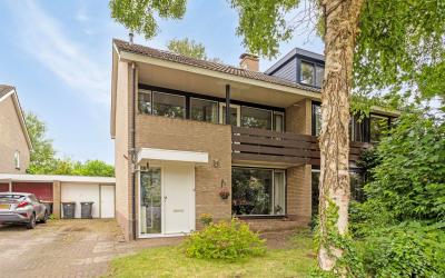 van Ommenhof 9