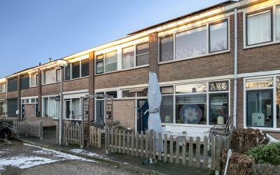 D H van der. 28