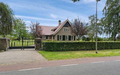 Hoofdweg 61