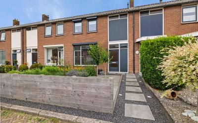 van Limburg. 12