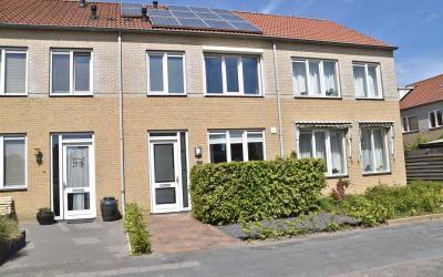 Berend Slin. 8-A