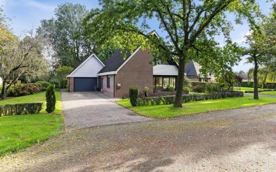 De Beeklanden 64