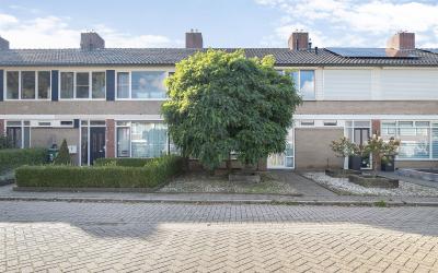 P. de Hooghstraat 7