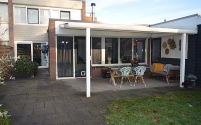 Laan van he. 583