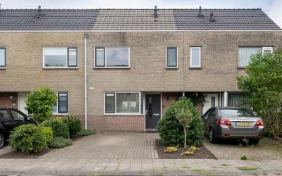 Zwaluwenveld 75