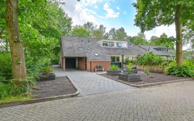 Spoorstraat 52