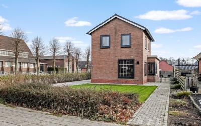 Middenweg OZ 7