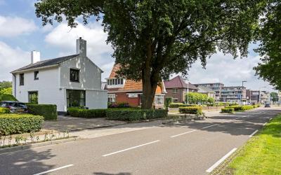 Van Echtens. 125