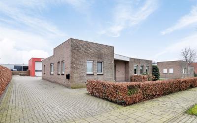 Veldsalie 12