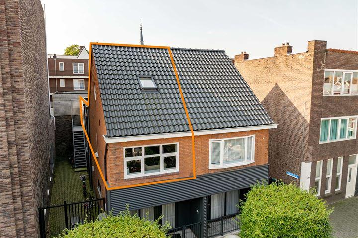 Appartement te koop: van Echtenstraat 16-12, Hoogeveen
