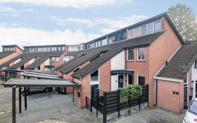 Laveranhof 28