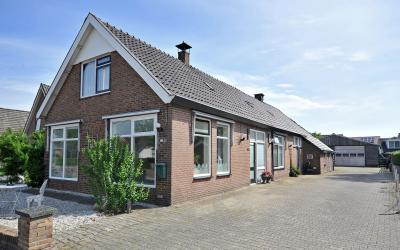 Dorpsstraat 29