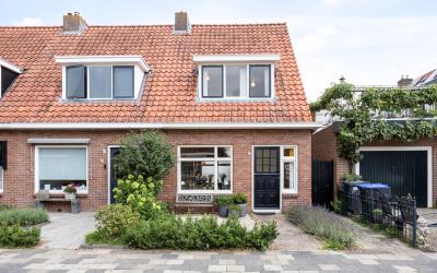 Floresstraat 23