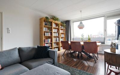 Donker Curtiusstraat 44