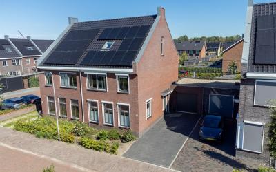 Veldbeemd 14
