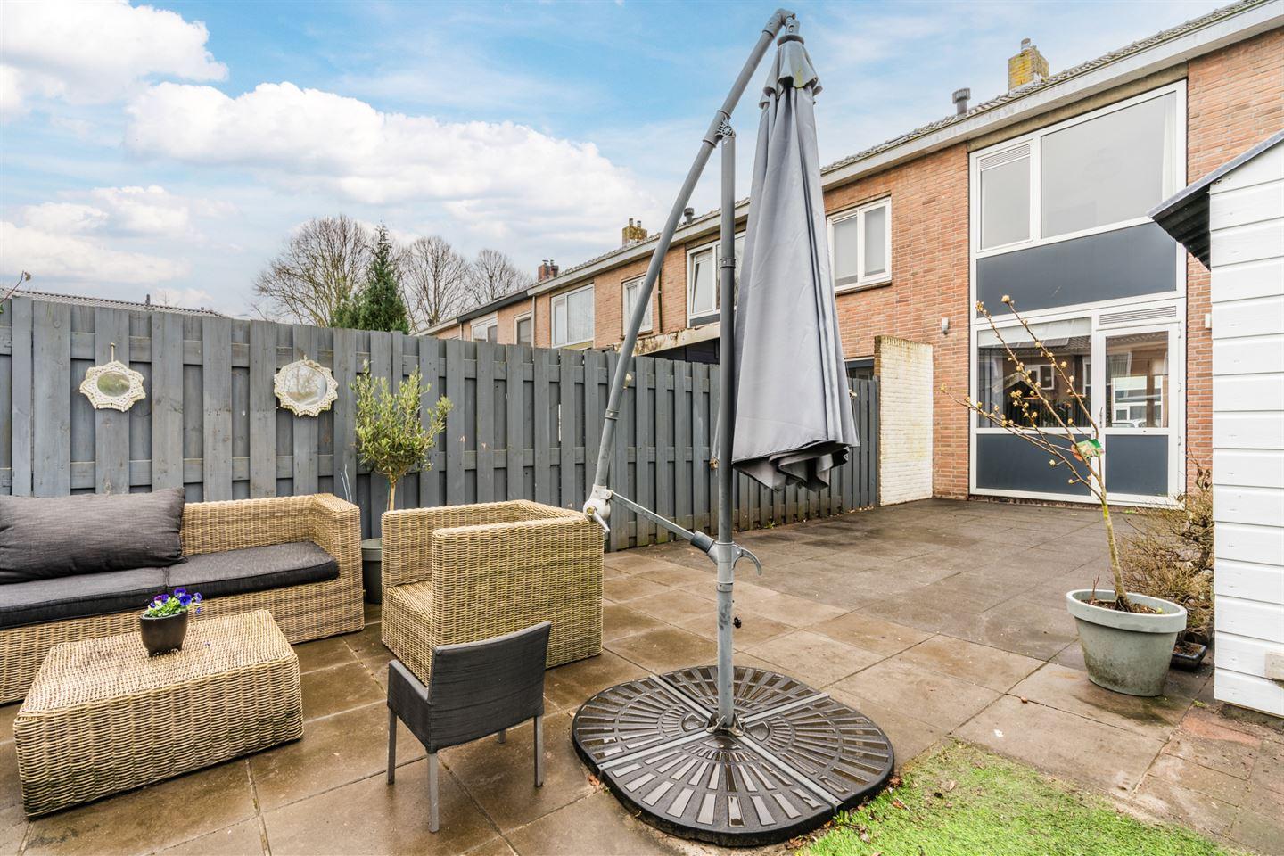 Tussenwoning te koop: Heinsiusstraat 196, Meppel