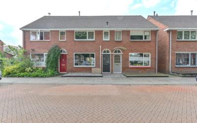 Leliestraat 10