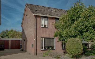 Doornheegde 12
