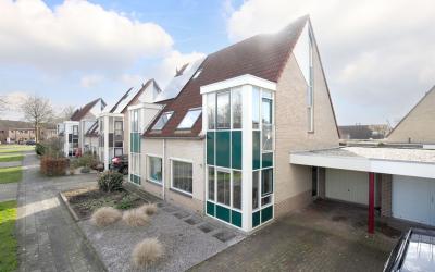 Kluft 11