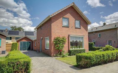 Oranjestraat 52
