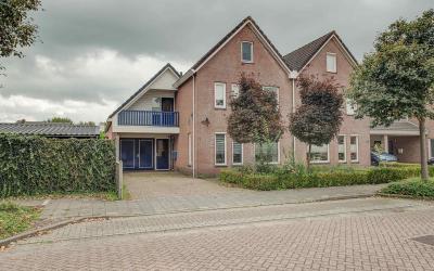 Lijsterbesl. 1