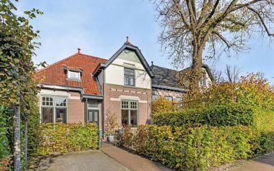 Dorpsstraat 55