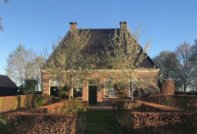 Dokter Larijweg 136