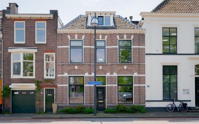 Groot Wezen. 16