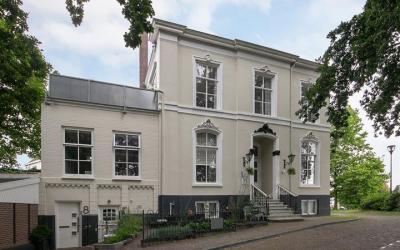 Badhuiswal 8