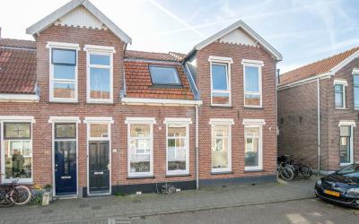 Leliestraat 16
