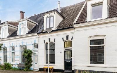 Van der Lae. 123
