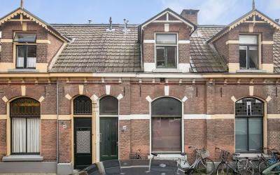 Eigenhaards. 44