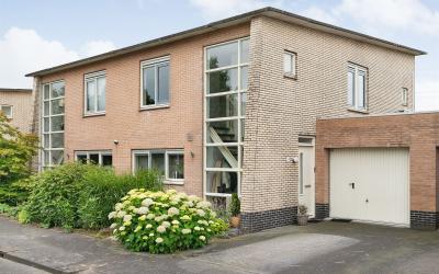 Van Schaiks. 34